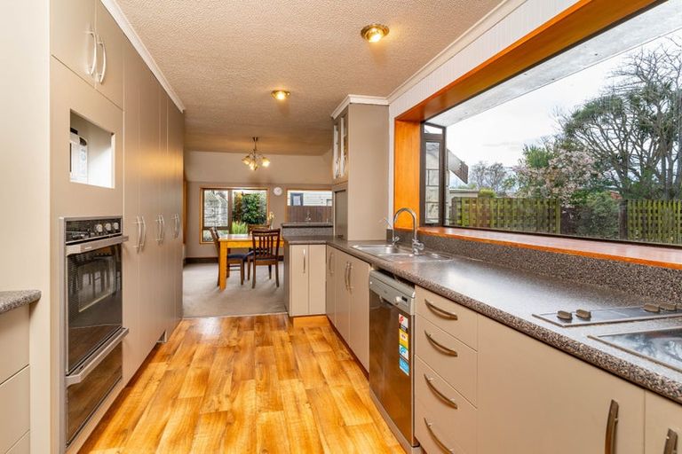 Photo of property in 21 Dryden Street, Milton, 9220