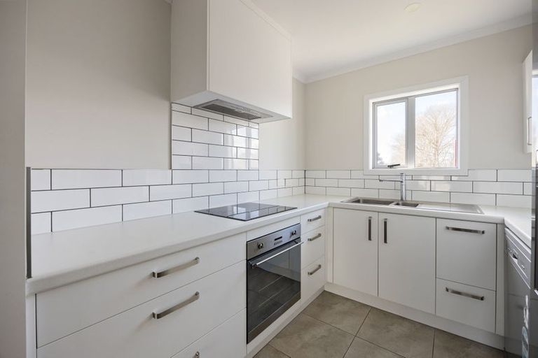 Photo of property in 11 Anna Jean Crescent, Flagstaff, Hamilton, 3210