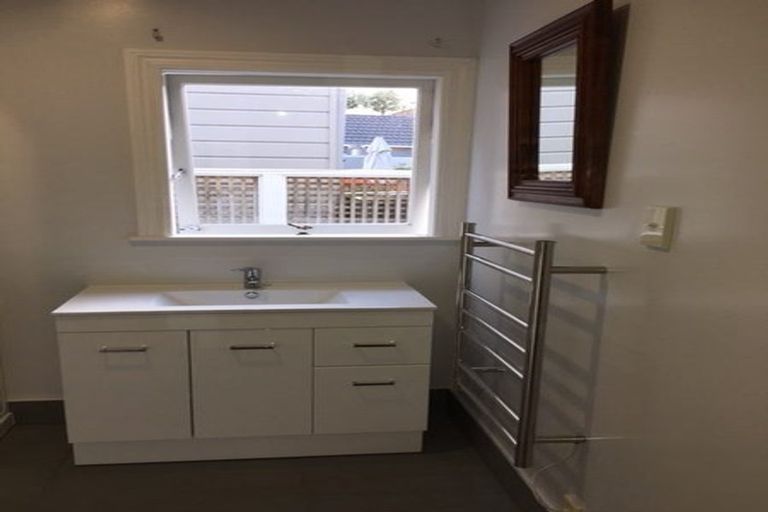 Photo of property in 323f Mount Eden Road, Mount Eden, Auckland, 1024
