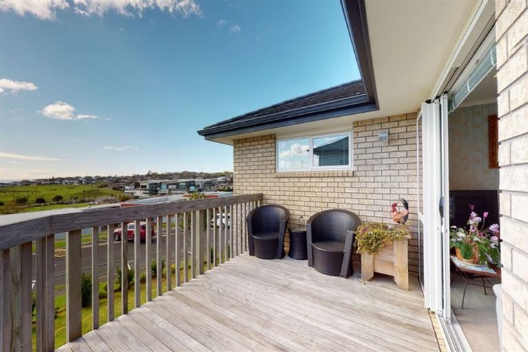 Photo of property in 27 Old Mill Road, Silverdale, 0932