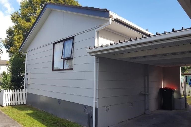 Photo of property in 1/21 Hoturoa Place, Manurewa, Auckland, 2102