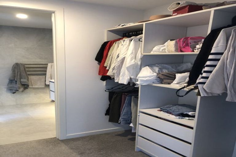 Photo of property in 15 Pohewa Road, Silverdale, 0932