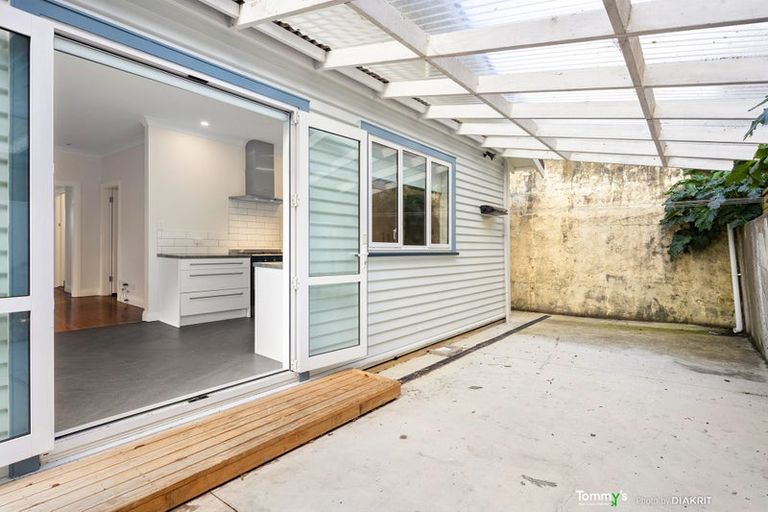 Photo of property in 504 Evans Bay Parade, Hataitai, Wellington, 6021