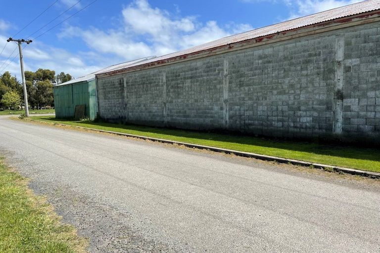 Photo of property in 1467 Main Road North, Waikuku, Rangiora, 7473