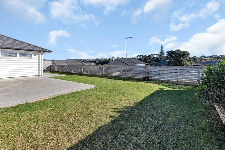 Photo of property in 80 Tamure Place, Ruakaka, 0116
