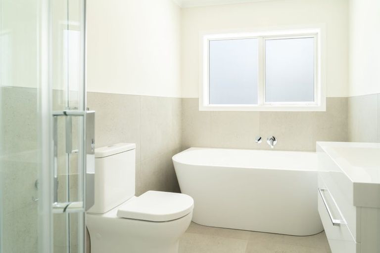 Photo of property in 31 Farnworth Terrace, Churton Park, Wellington, 6037