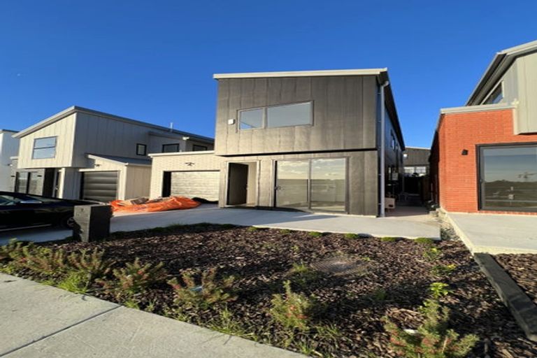 Photo of property in 7 Clara Road, Silverdale, 0932