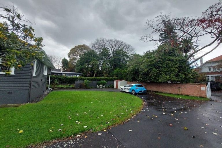 Photo of property in 241 River Road, Claudelands, Hamilton, 3214