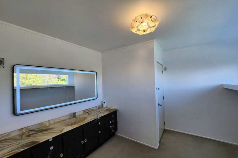 Photo of property in 6 The Anchorage, Sunnyhills, Auckland, 2010