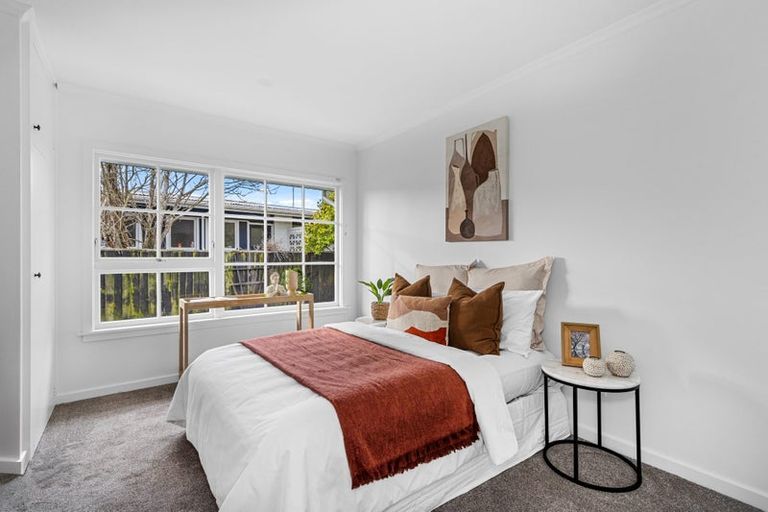 Photo of property in 33 Glenrowan Avenue, Avondale, Christchurch, 8061