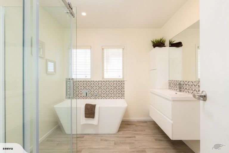 Photo of property in 8 Whitaker Street, Otumoetai, Tauranga, 3110