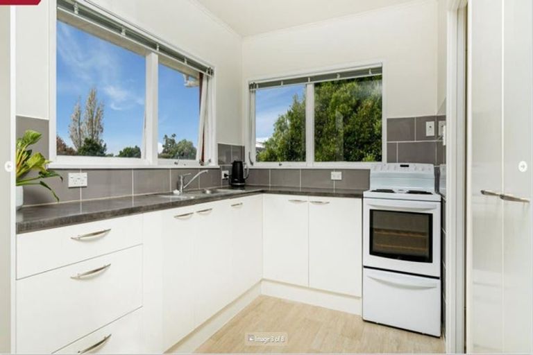 Photo of property in 1/22 Velma Road, Hillcrest, Auckland, 0627