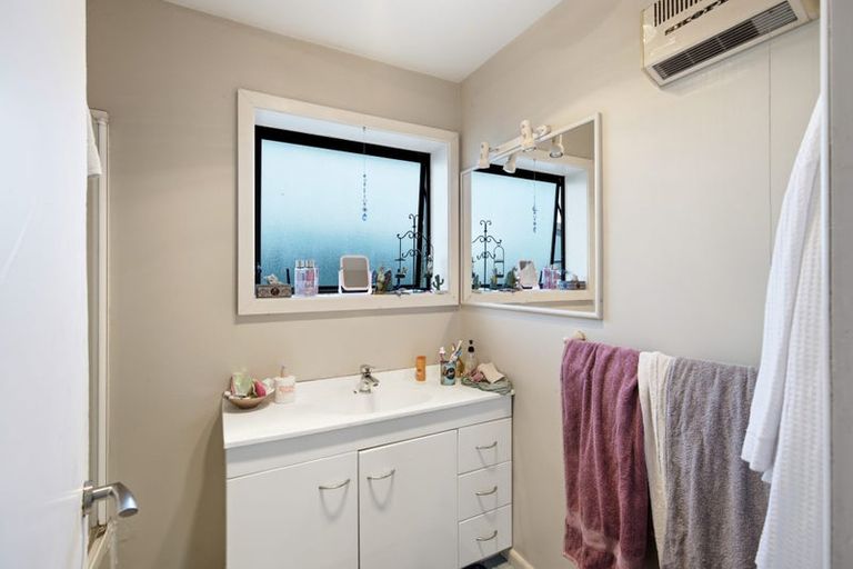 Photo of property in 97 Oakhampton Street, Hornby, Christchurch, 8042