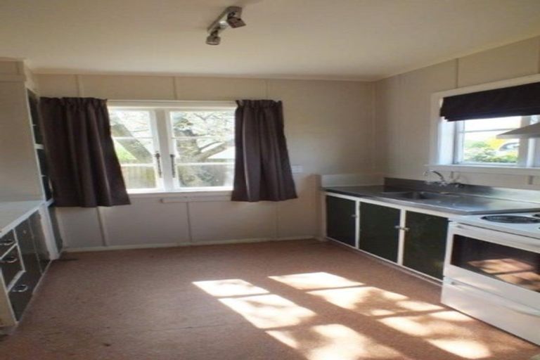 Photo of property in 20 Attlee Crescent, Bryndwr, Christchurch, 8053