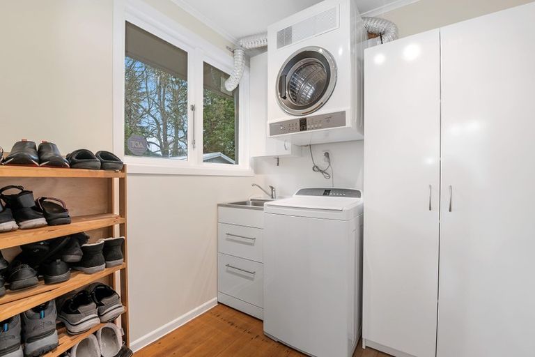 Photo of property in 32 Clouston Crescent, Fenton Park, Rotorua, 3010