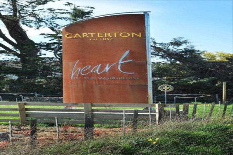 Photo of property in 2b Hartley Avenue, Carterton, 5713