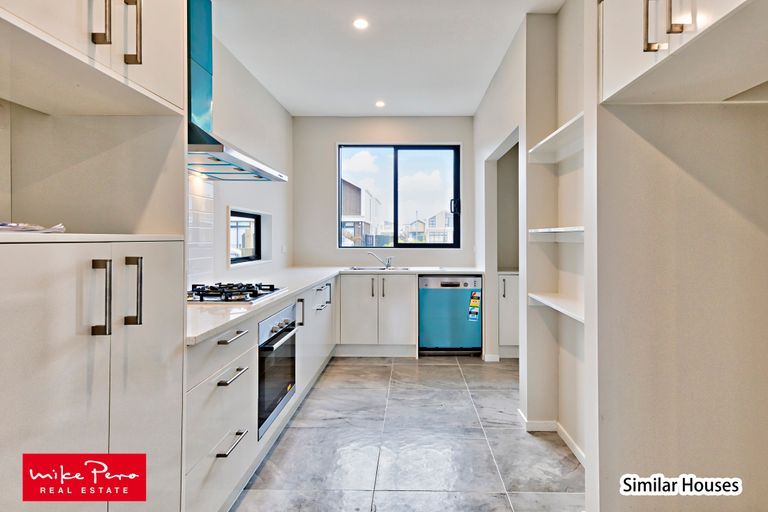 Photo of property in 2 Takanini Road, Takanini, 2112