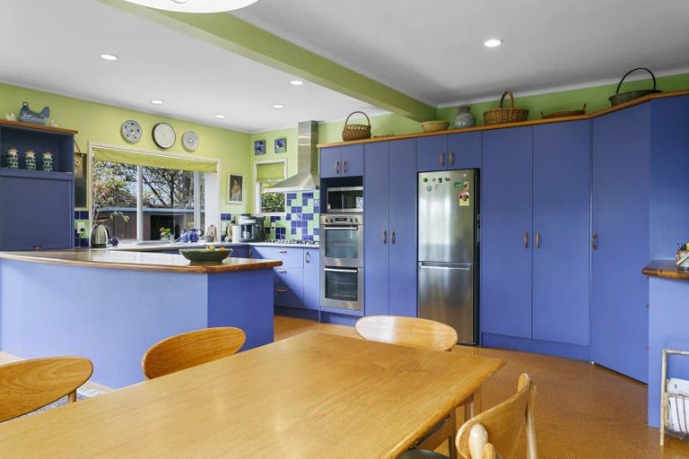 Photo of property in 31 Kotare Street, Hilltop, Taupo, 3330