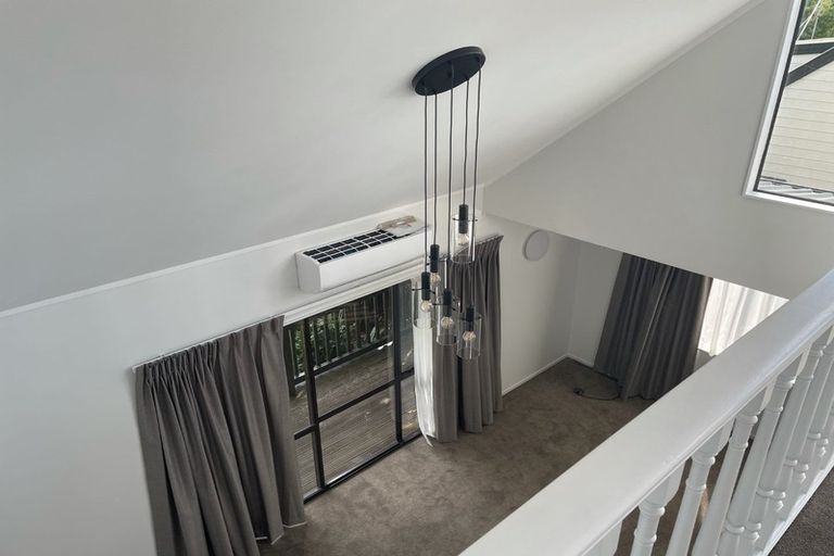 Photo of property in 2/14 Rakaia Rise, Clover Park, Auckland, 2019