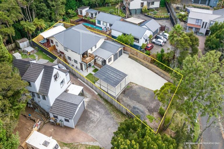 Photo of property in 178 Everglade Drive, Totara Heights, Auckland, 2105