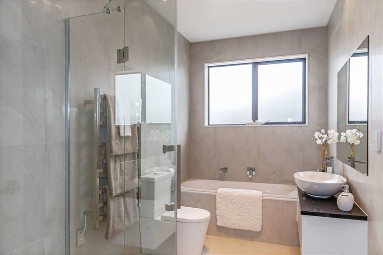 Photo of property in 115 Tapu Road, Huapai, Kumeu, 0810