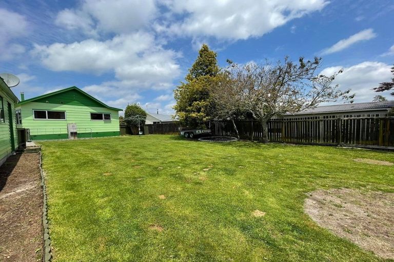Photo of property in 9 Wairoa Place, Tokoroa, 3420