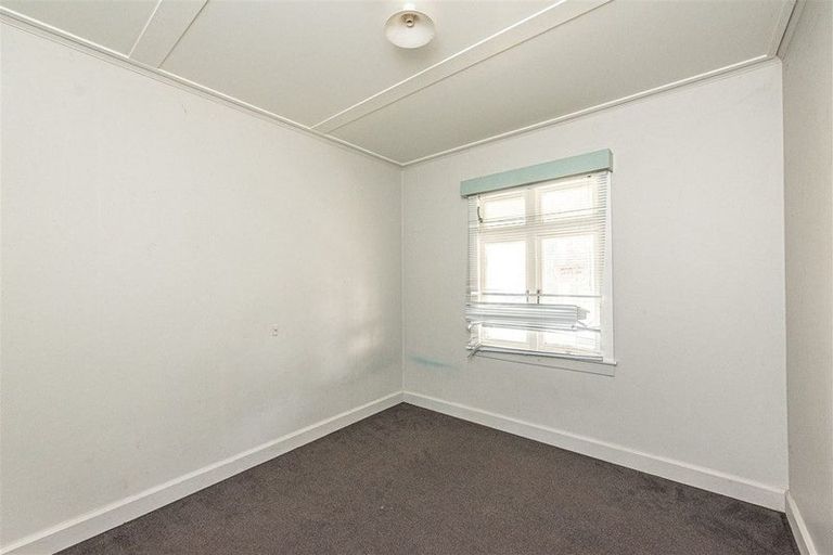 Photo of property in 8 Gurr Place, Aramoho, Whanganui, 4500