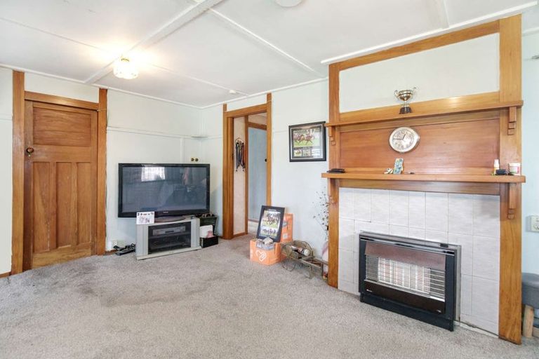 Photo of property in 94 Cornfoot Street, Castlecliff, Whanganui, 4501