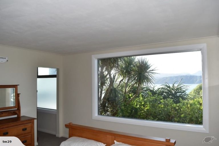 Photo of property in 20 Beere Haven Road, Seatoun, Wellington, 6022