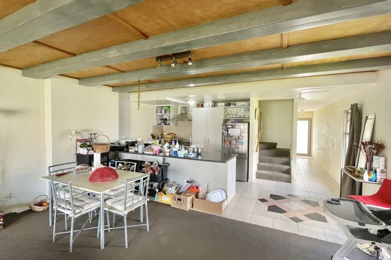 Photo of property in 6d Panama Road, Mount Wellington, Auckland, 1062