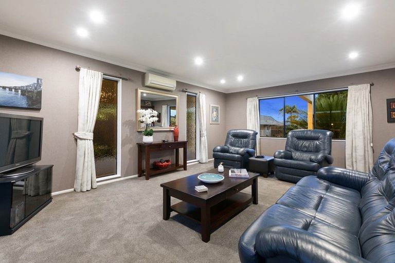Photo of property in 13 Hinewa Road, Otumoetai, Tauranga, 3110