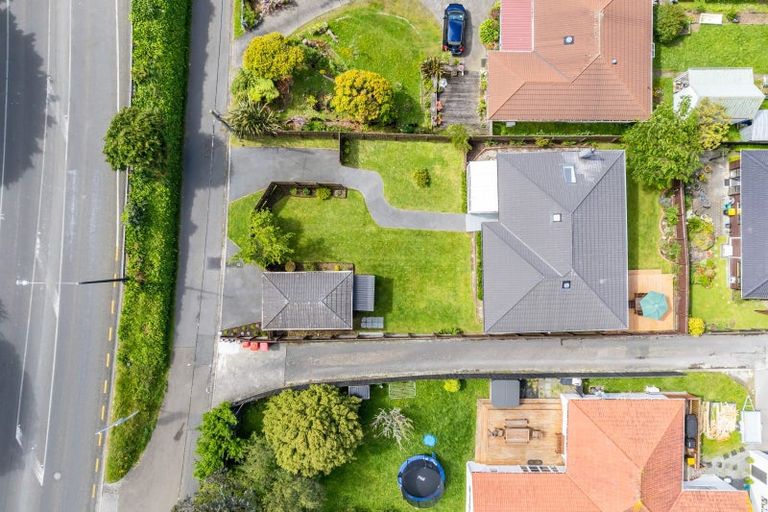 Photo of property in 342 Main Road, Tawa, Wellington, 5028