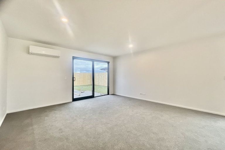 Photo of property in 25 Llew Summers Street, Belfast, Christchurch, 8051