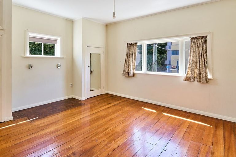 Photo of property in 81 Hill Street, Thorndon, Wellington, 6011