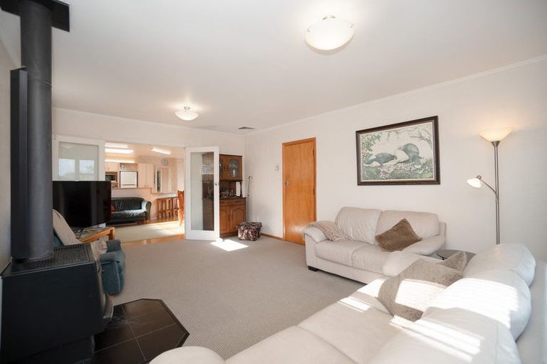 Photo of property in 8 Swansea Street, Hokowhitu, Palmerston North, 4410