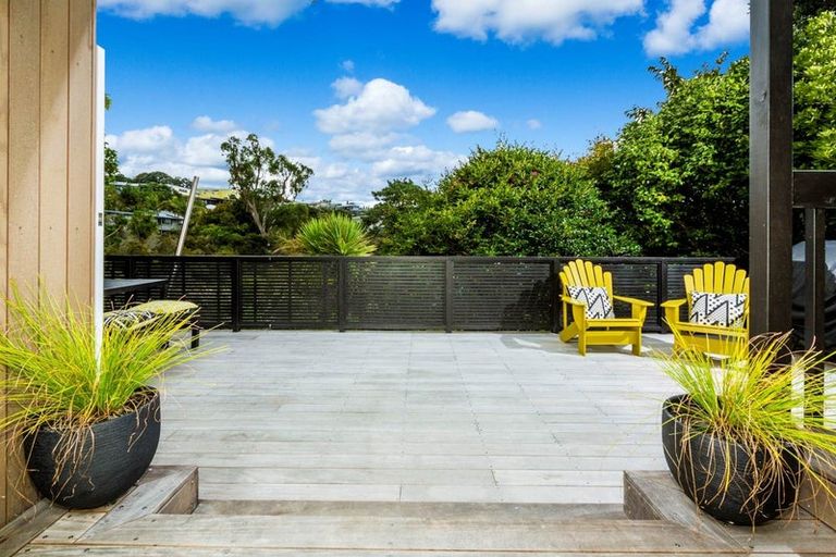 Photo of property in 54 Braemar Road, Castor Bay, Auckland, 0620