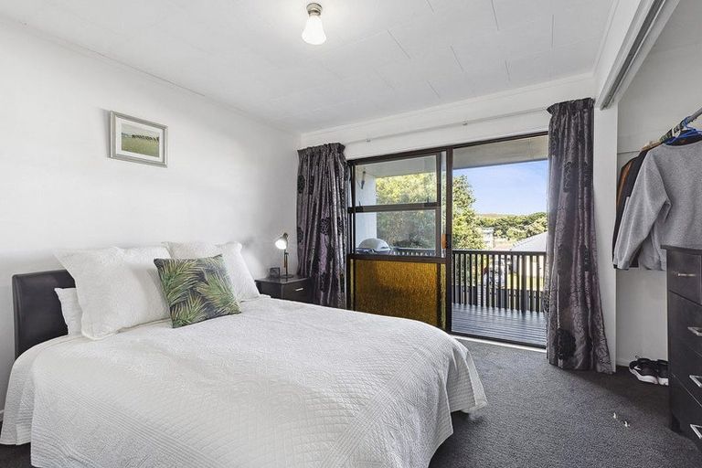 Photo of property in 4/24 Acheron Road, Paremata, Porirua, 5026