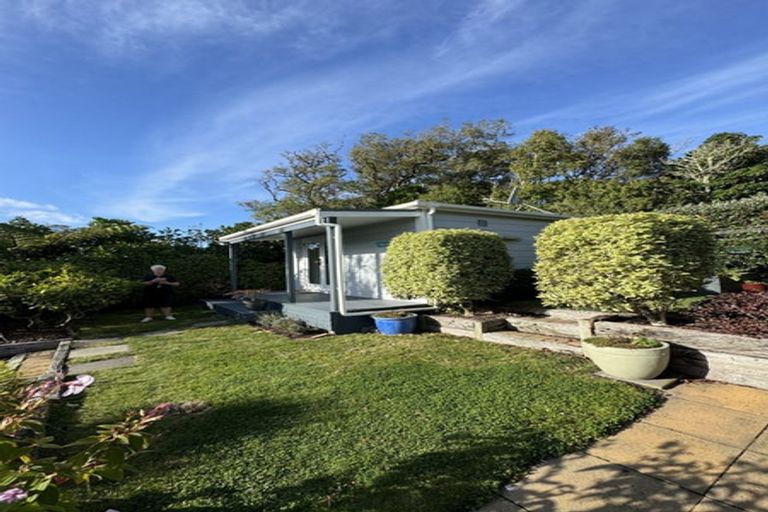 Photo of property in 17 Fernhill Terrace, Wadestown, Wellington, 6012