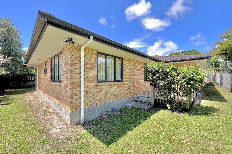Photo of property in 45c Brandon Road, Glen Eden, Auckland, 0602