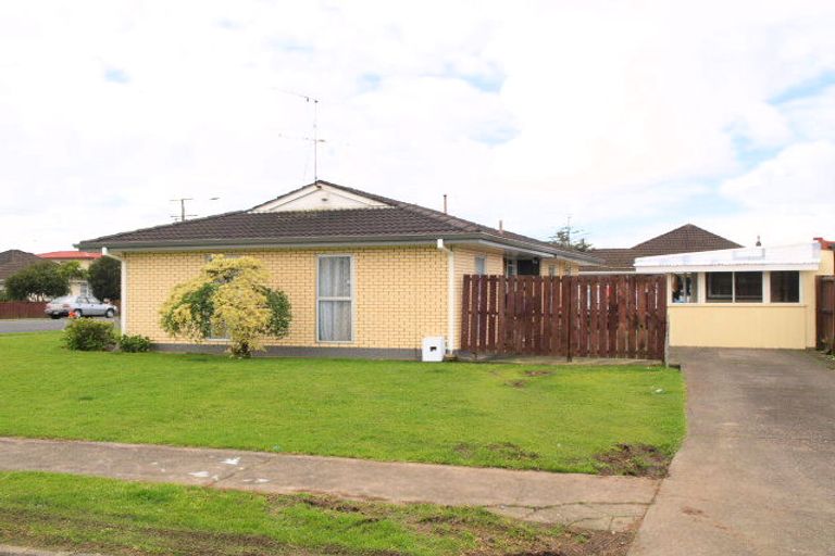 Photo of property in 2 Agar Place, Favona, Auckland, 2024