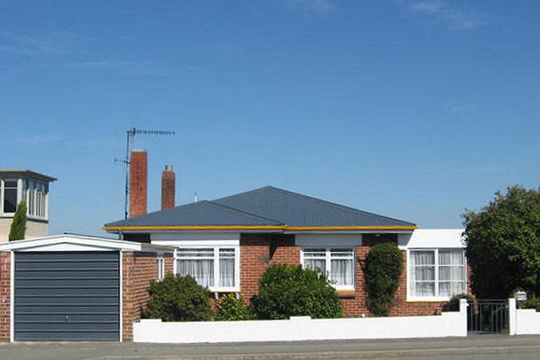 Photo of property in 218 Church Street, West End, Timaru, 7910