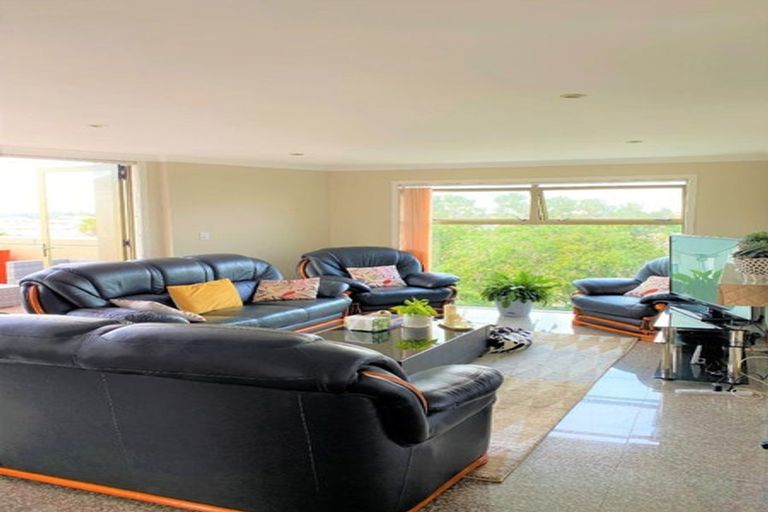 Photo of property in 14a Waterloo Street, Howick, Auckland, 2014