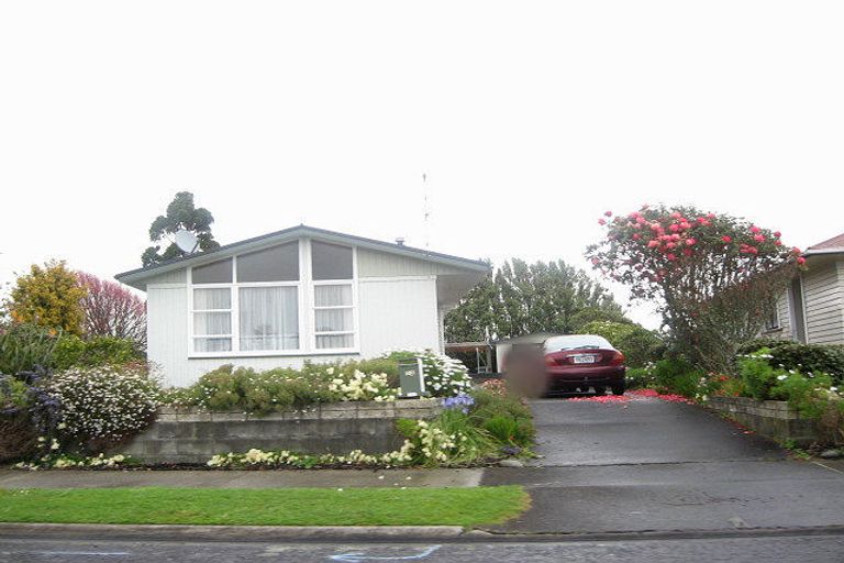 Photo of property in 24 Clifton Drive, Waitara, 4320