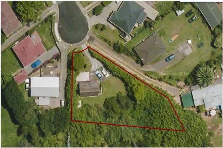 Photo of property in 24 Cornwall Street, Te Atatu South, Auckland, 0610