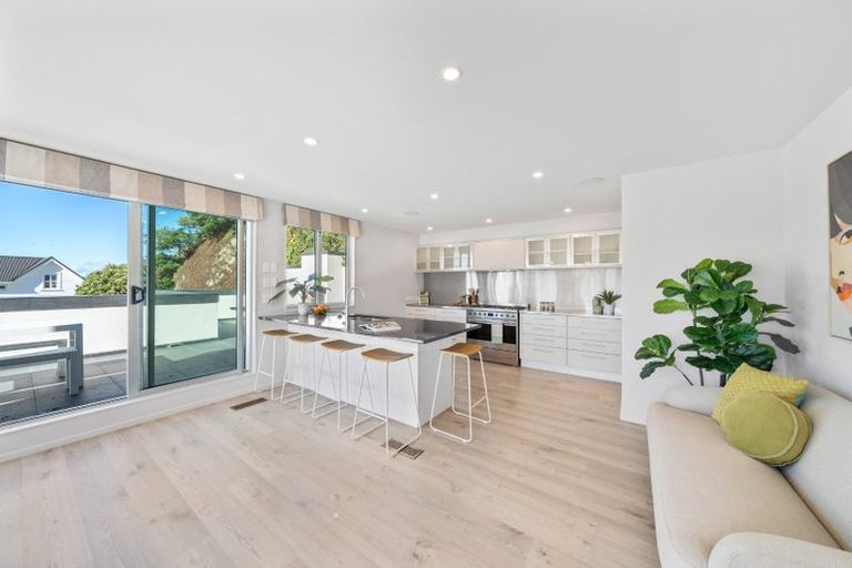 Photo of property in 88 Lohia Street, Khandallah, Wellington, 6035