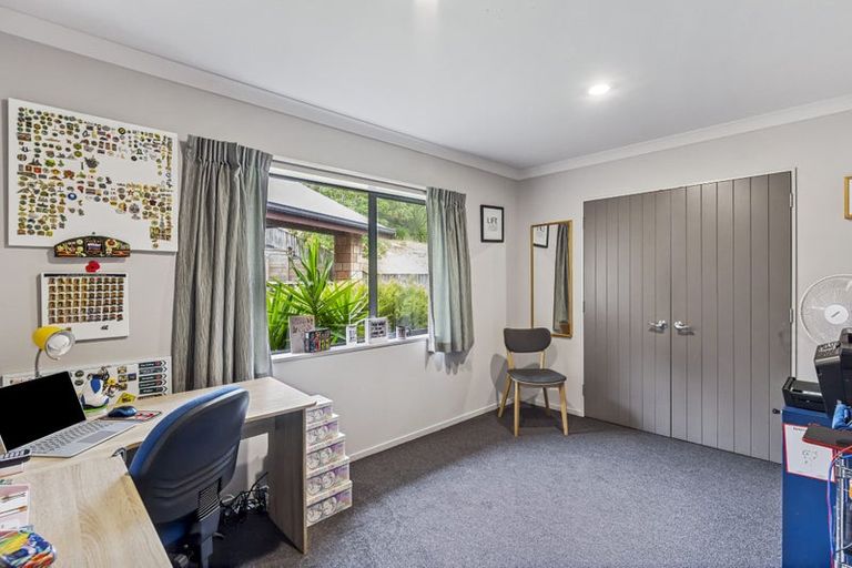 Photo of property in 37 Ashleigh Way, Waikanae Beach, Waikanae, 5036