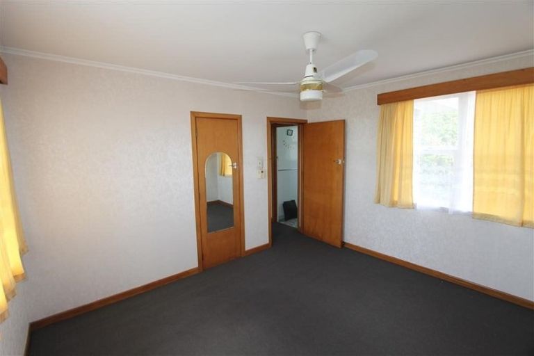 Photo of property in 12 Mawney Road, Henderson, Auckland, 0610