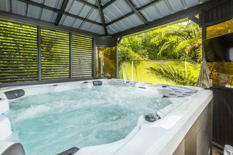 Photo of property in 107 Avro Road, Blue Mountains, Upper Hutt, 5371