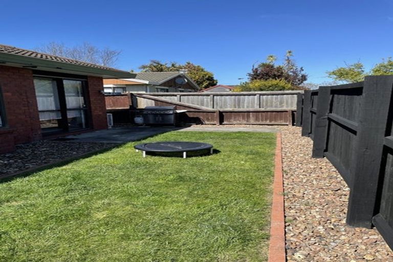 Photo of property in 1/5 Fernbrook Place, Mairehau, Christchurch, 8013