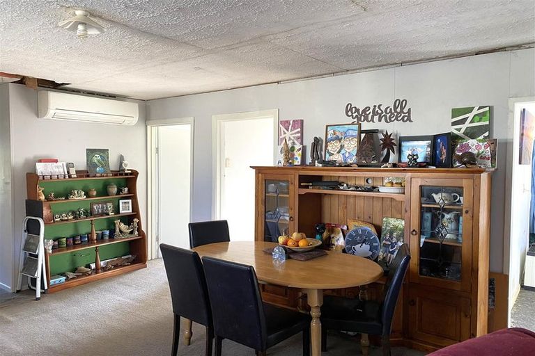 Photo of property in 15 Ballance Street, Runanga, 7803